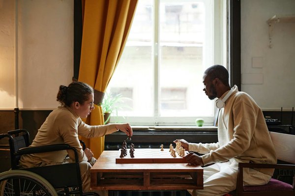 What Are the Cognitive Benefits of Chess Playing for Elderly Brain Health?